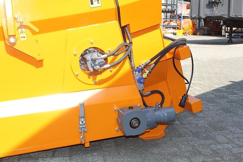 Flingk Einstreumaschine Einstreugerät SHC R SHC 1450 R