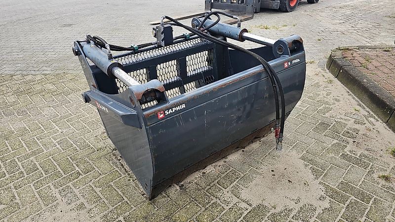 Saphir SSZE 136