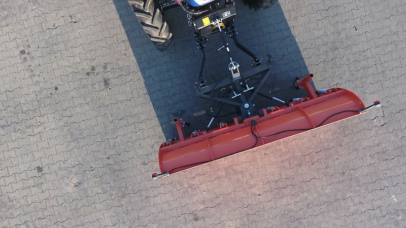 Top-Agro Schneepflug gerade hydr. 2,6M ;SHP-OG26 OPTIMAL Schneeschild WINTERAKTION