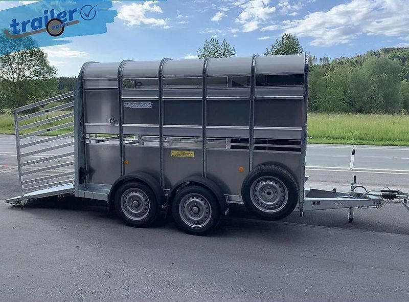 Ifor Williams Viehanhänger - TA5 10x6 mit Rampe-Türen Kombi