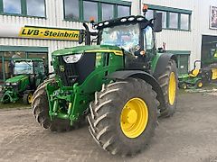 John Deere 6R 215