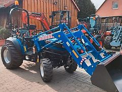 Farmtrac 26 Industriebereifung Frontlader und Schaufel