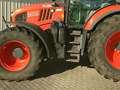 Kubota M7171