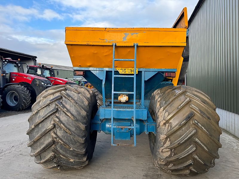 Ford 8210 Self Propelled Gravel Cart