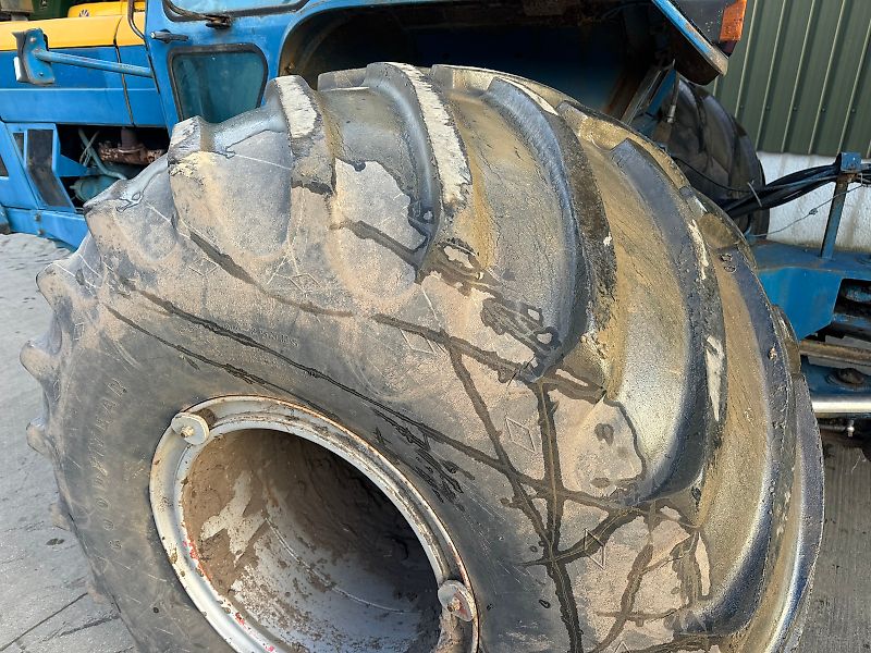 Ford 8210 Self Propelled Gravel Cart