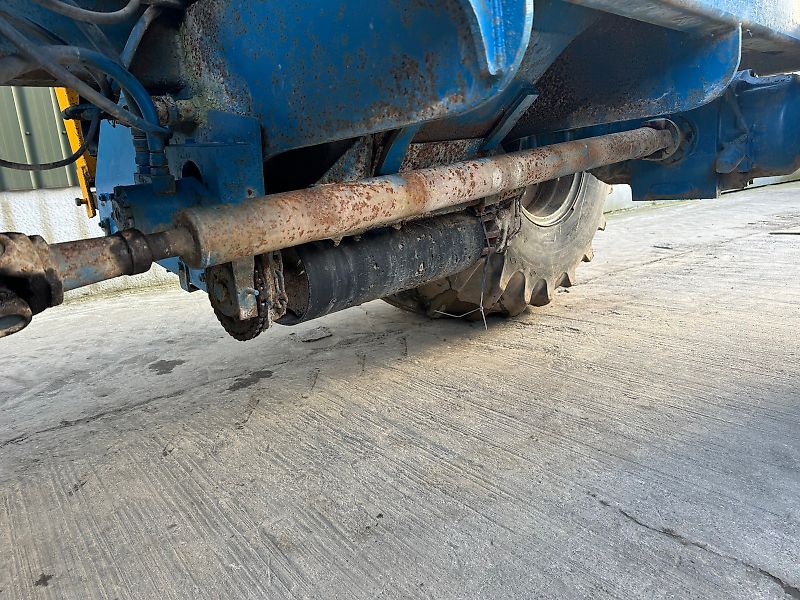 Ford 8210 Self Propelled Gravel Cart