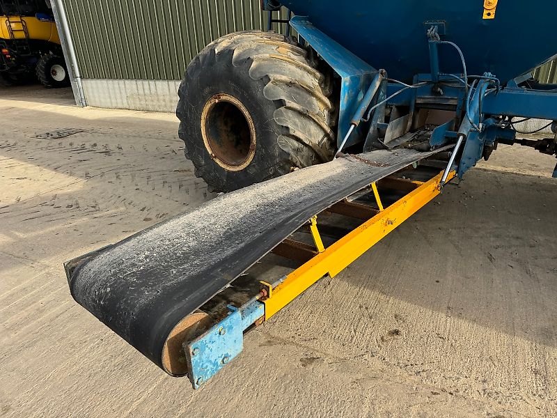 Ford 8210 Self Propelled Gravel Cart