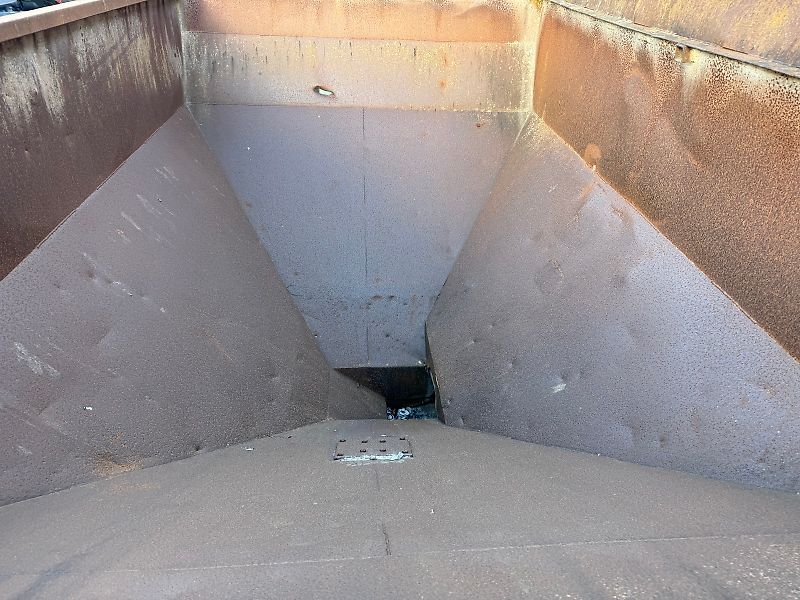 Ford 8210 Self Propelled Gravel Cart