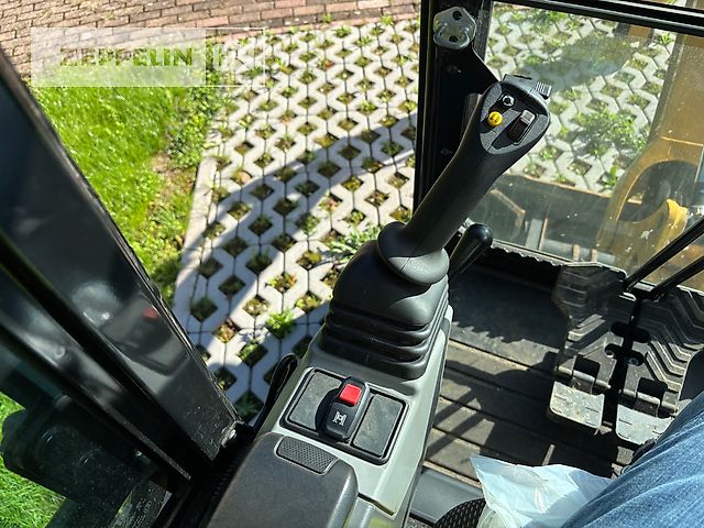 Caterpillar 301.8-05A