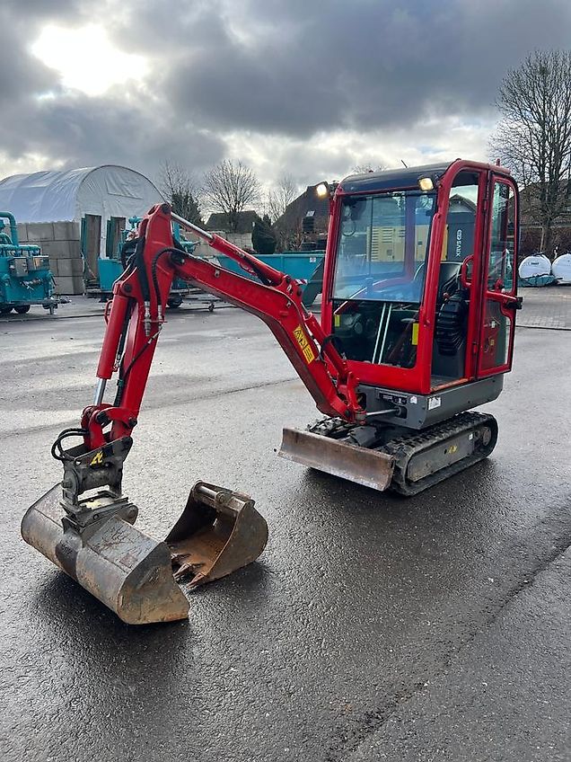 Volvo EC 15D Top Zustand erst 964 Std Powertilt