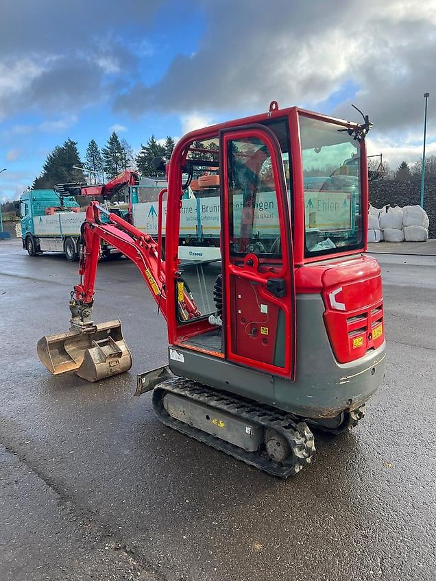 Volvo EC 15D Top Zustand erst 964 Std Powertilt