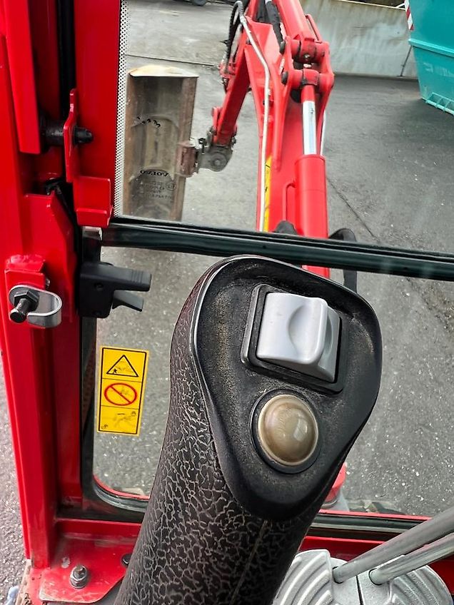 Volvo EC 15D Top Zustand erst 964 Std Powertilt