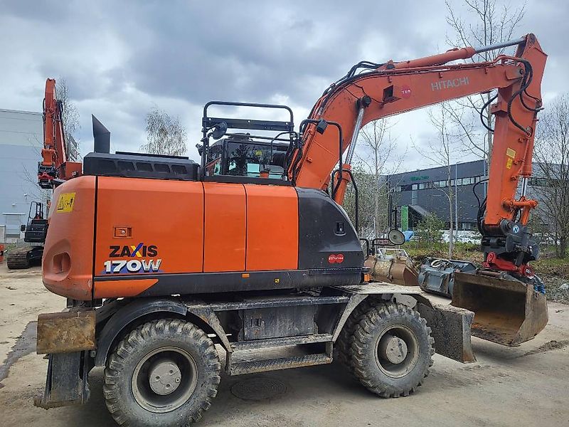 Hitachi ZX170W-6