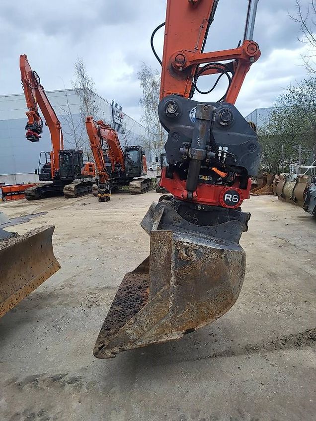 Hitachi ZX170W-6