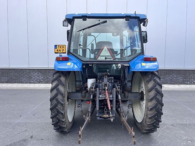 New Holland TL90 TRACTOR