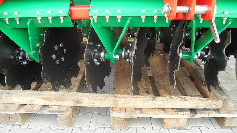 AGRO-MASZ SN300 + Anbauaggregat ANT30