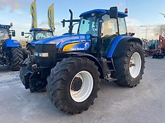 New Holland TM 175