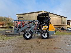 Giant 2300 | Hoflader Radlader | Gebraucht | unter 300h | 2024 | 1.400kg Hubkraft