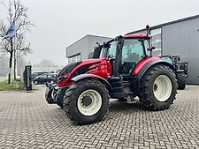 Valtra T144 Hitech