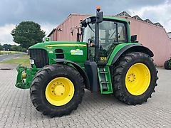 John Deere 7430