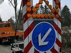 Nissen Absperrtafel Verkehrssicherungsanhänger Vz 616 615 horizon