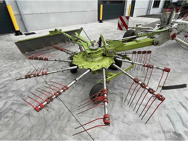 Claas Liner 1550 Twin Pro