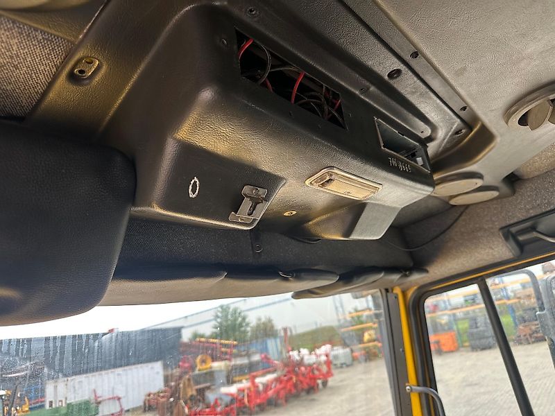 Mercedes-Benz U 4000