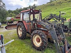 IHC Harvester 833