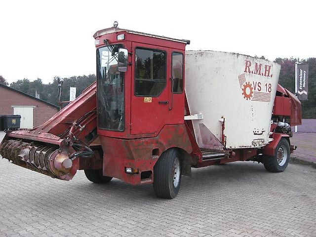Voermengwagen RMH VS 18