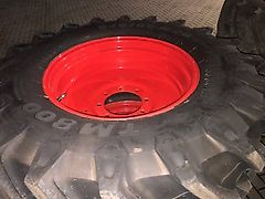 Trelleborg 650/65 R38 + 540/65 R28 TM800