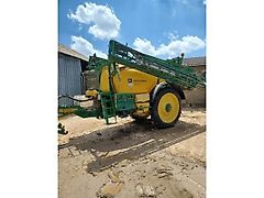 John Deere M740i