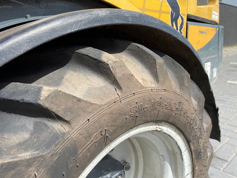 Mustang 306 kniklader