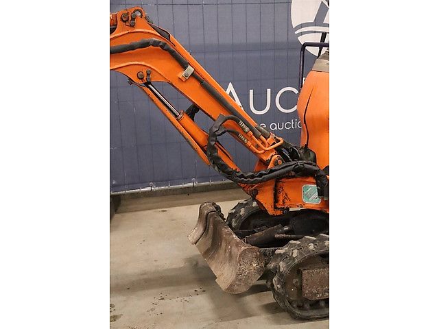 Hitachi EX8-2B