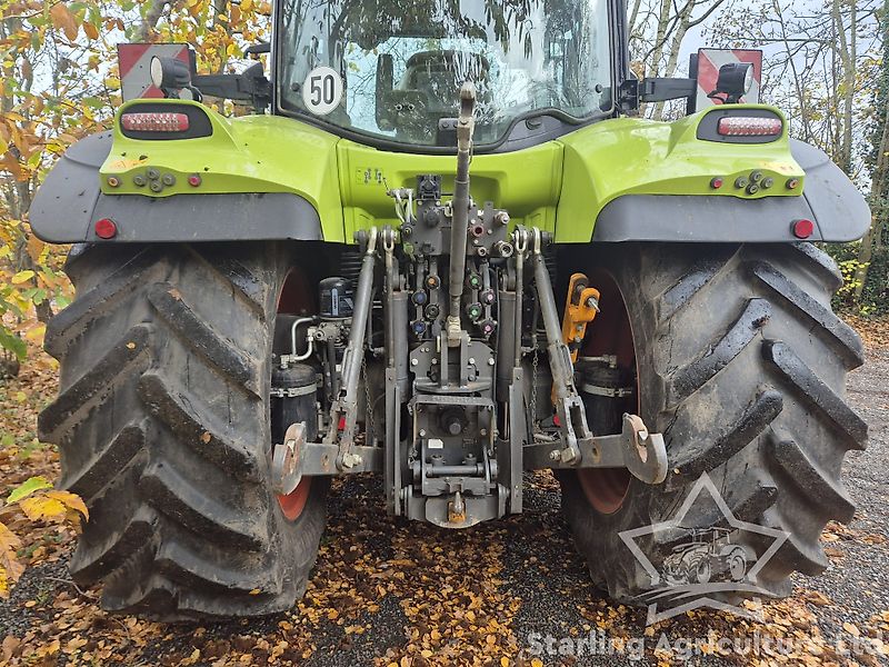 Claas Arion 660