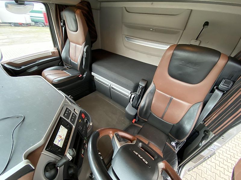 Daf XF 530 | Retarder*SSC*Standklima*Navi*Skylights