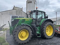 John Deere 6175M
