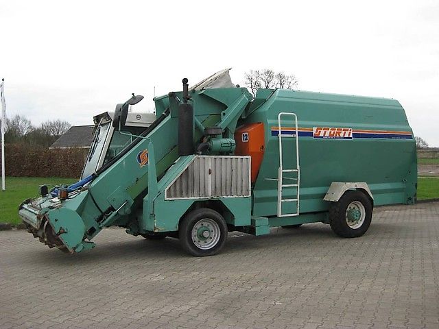 Voermengwagen Storti Bulldog