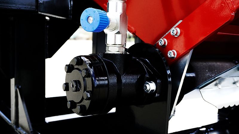 Häcksler Holz Red Dragon R-120 Holzhäcksler Holzschredder Holzhacker Schredder REMET