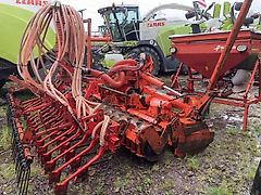 Kuhn 4001 and KVERNELAND DRILL COMBINATION