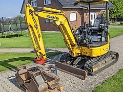 Komatsu PC22