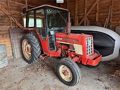 IHC Harvester 454