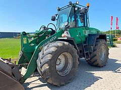 Komatsu WA 250-5 MIT SCHAUFEL