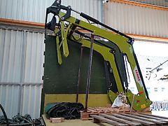 Claas Frontladerschwinge FL100e