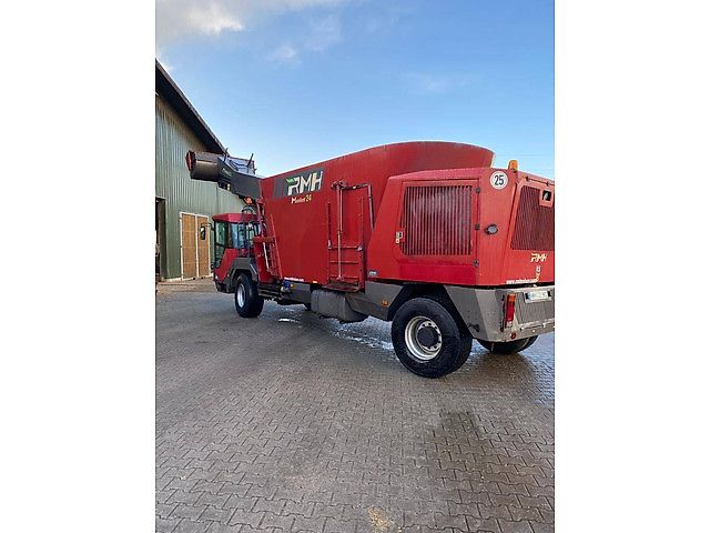 Voermengwagen RMH Mixellent 24