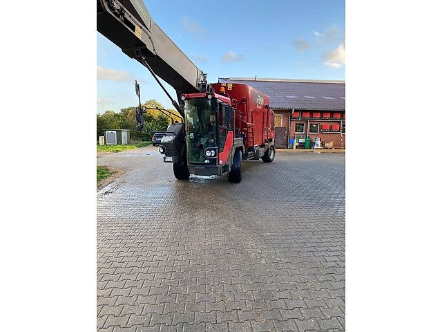 Voermengwagen RMH Mixellent 24