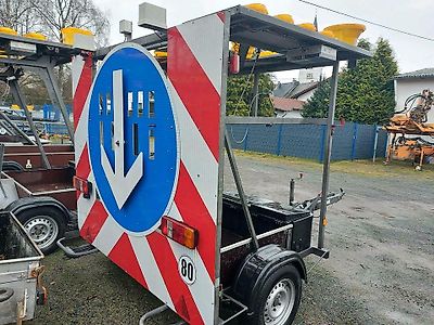 Nissen AMD A2/13 Verkehrsleitanhänger Verkehrssicherungsanhänger