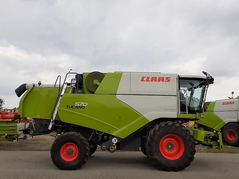 Claas TUCANO 570