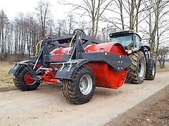 MC-AGRI Wiesenwalze mit Fahrwerk