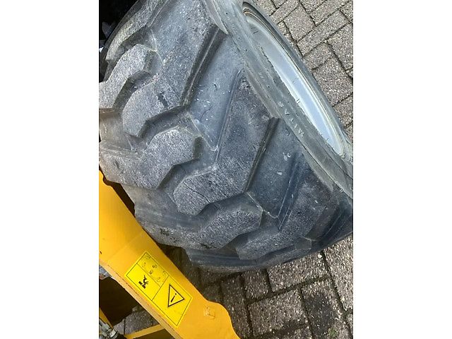 Gehl 340 Shovel Loader