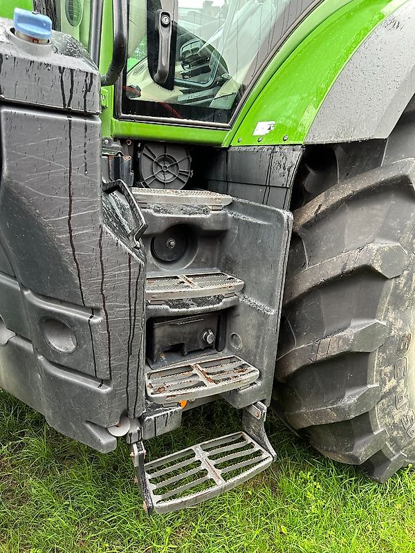 Fendt 828 Vario S4 ProfiPlus